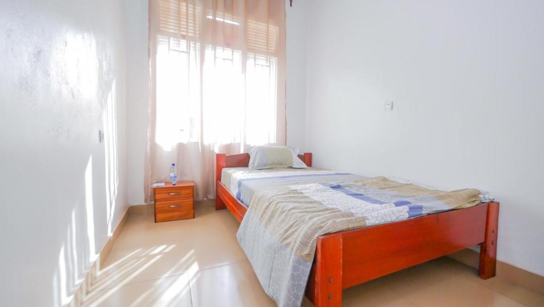 Da Vinci House Bed & Breakfast Kigali Bagian luar foto